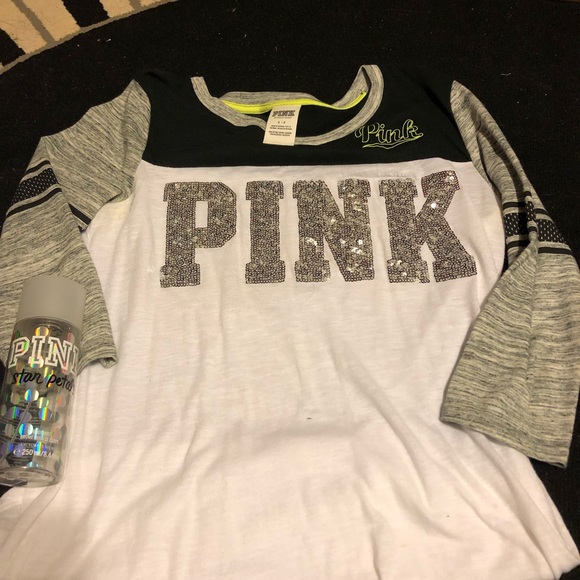 ❌ SOLD ❌ Victoria Secret Pink Baseball Tee - Picture 4 of 7